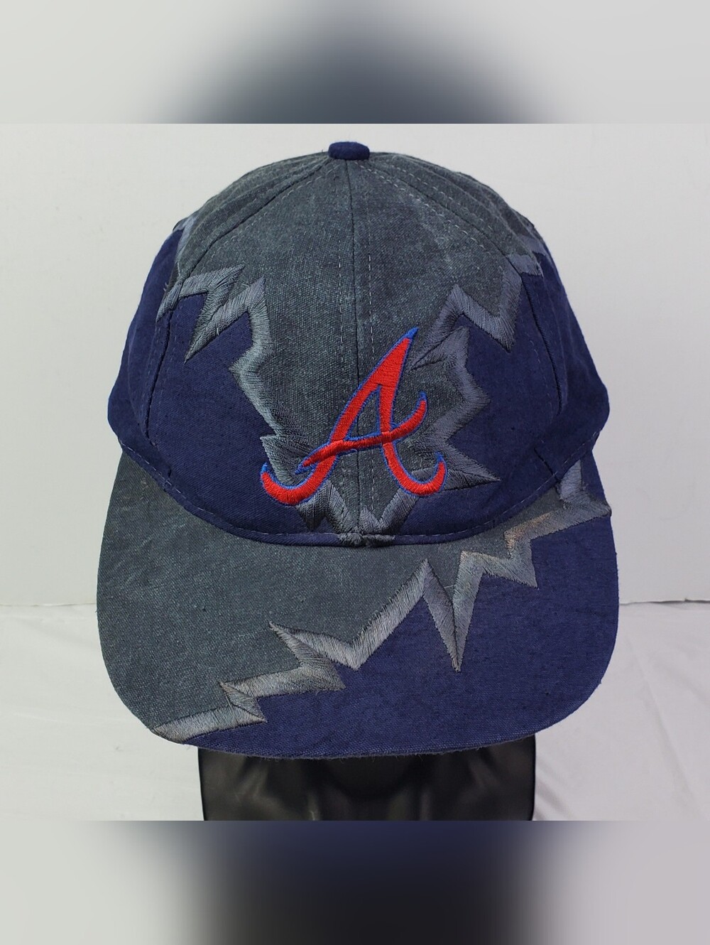 Drew Pearson VTG MLB Atlanta Braves Retro Shockwave Adjustable Baseball Hat Cap
